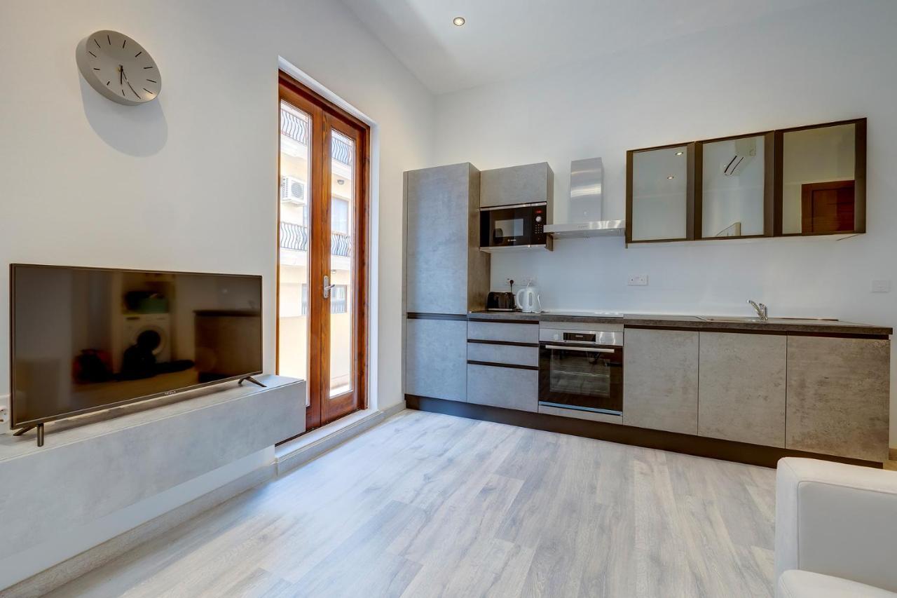 Modern Apartment In The Best Area Of Sliema Exteriör bild